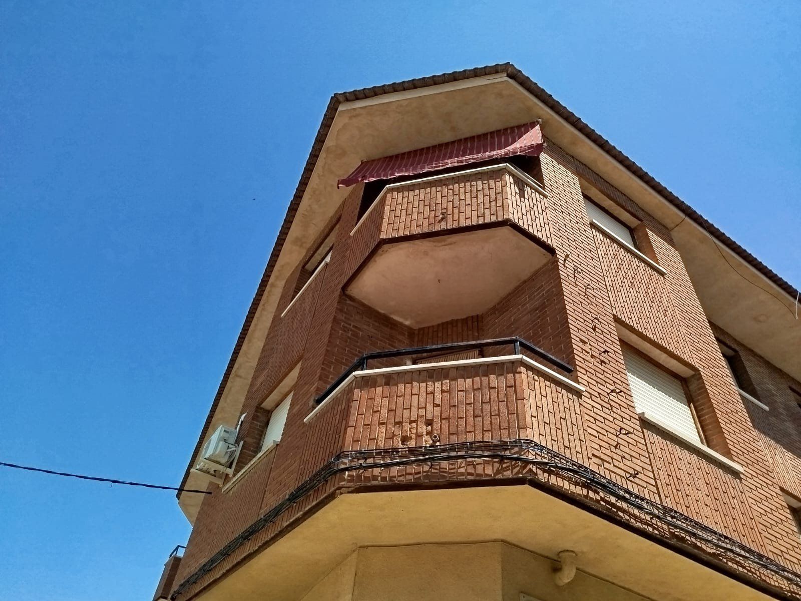 Vista exterior de Piso en venta en Corral de Almaguer con Aire acondicionado, Calefacción y Parquet