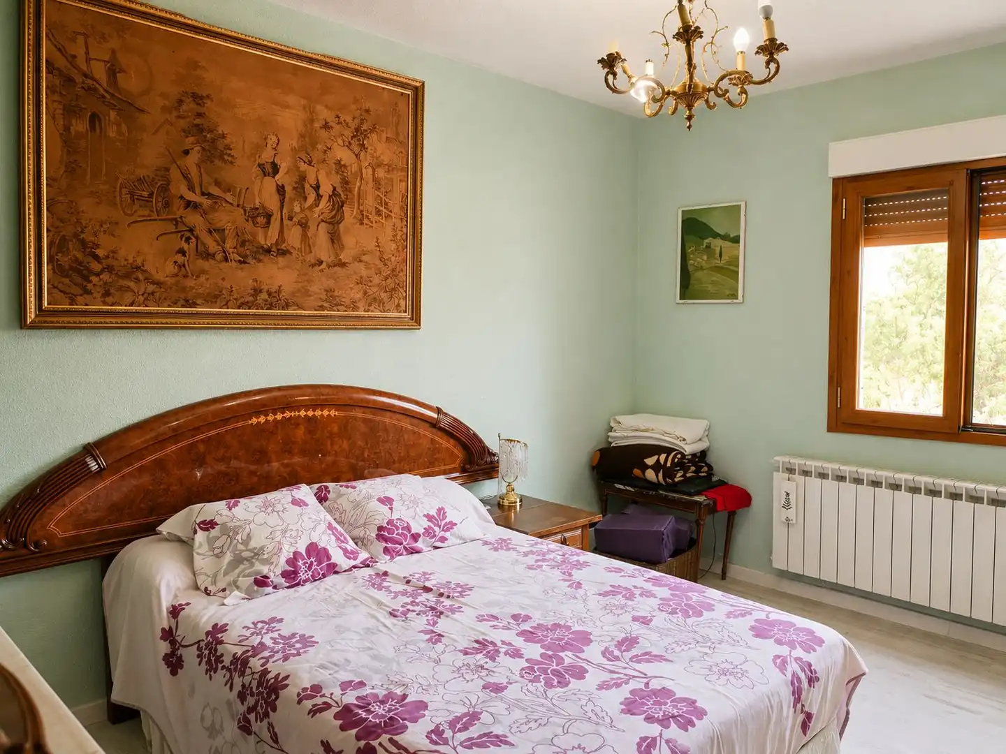 Habitación de Casa o chalet en venta en Perales de Tajuña con Jardín privado, Piscina y Alarma