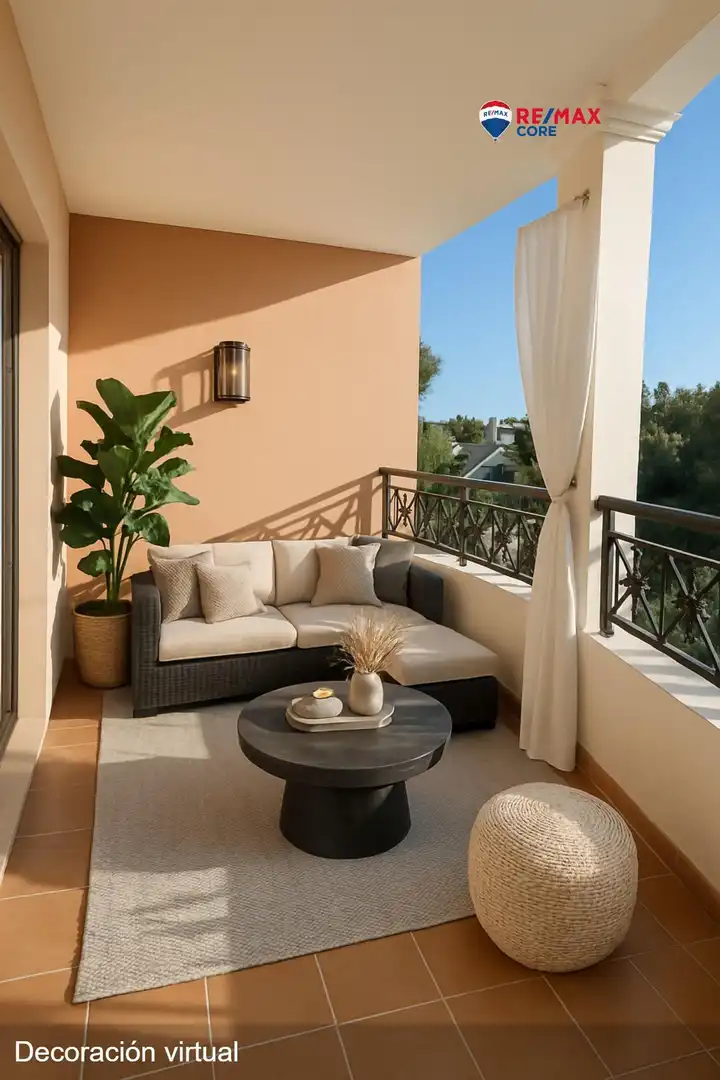 Terrassa de Pis en venda en Marbella amb Aire condicionat, Jardí privat i Terrassa
