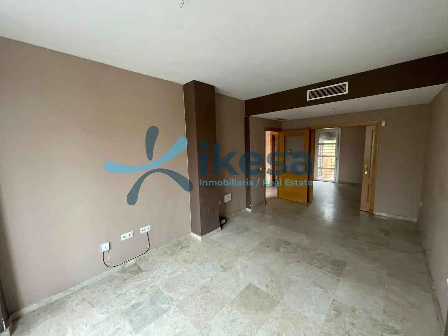 Casa adosada en venta en Castilleja de la Cuesta con Aire acondicionado