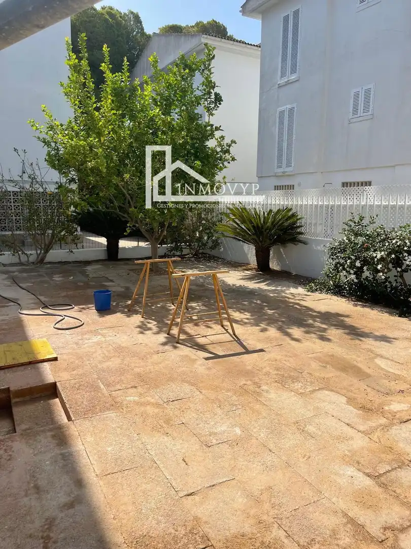 Außenansicht von Wohnung zur Miete in Alcúdia mit Klimaanlage, Heizung und Abstellraum