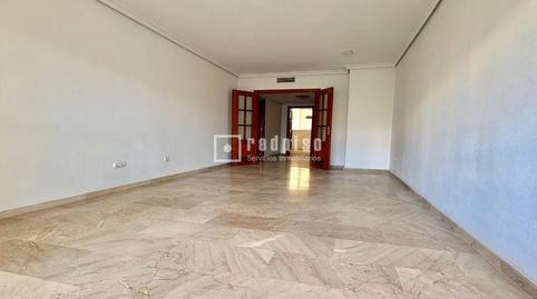 Foto 4 de Piso en venta en Playamar - Benyamina, Torremolinos