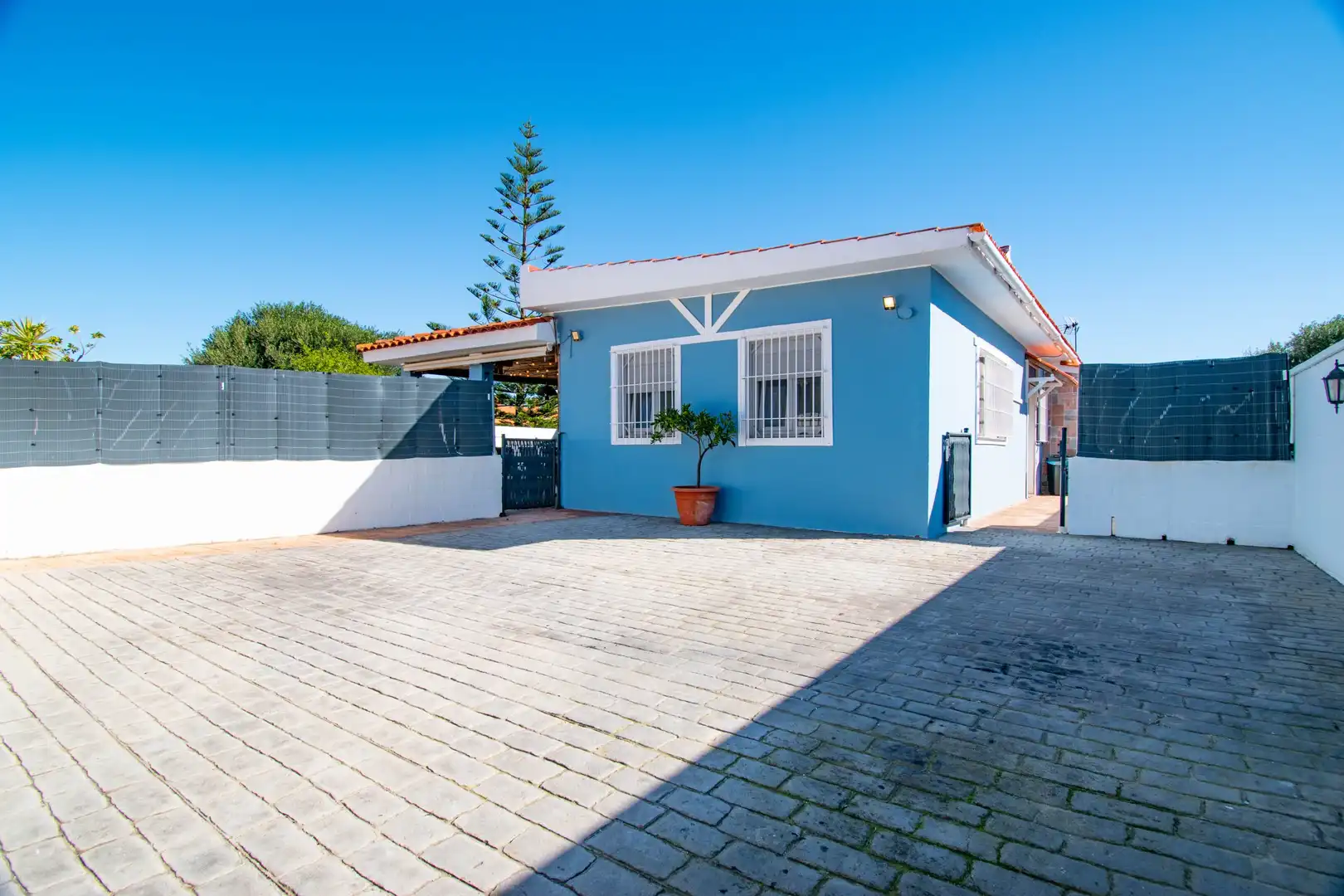 Vista exterior de Casa o chalet en venta en El Puerto de Santa María