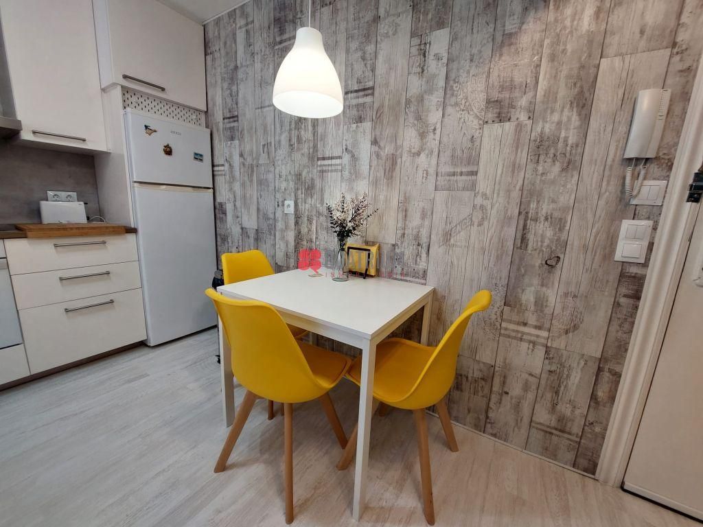 Comedor de Piso de alquiler en Santiago de Compostela  con Calefacción y Amueblado