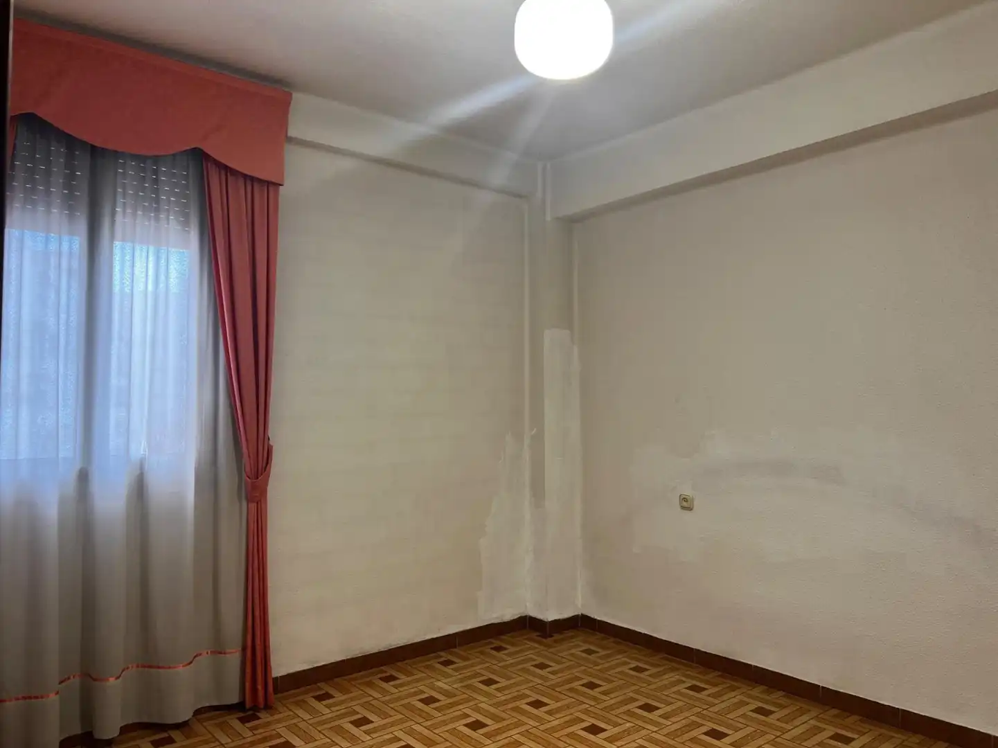 Dormitori de Pis en venda en Valencia amb Aire condicionat, Calefacció i Parquet