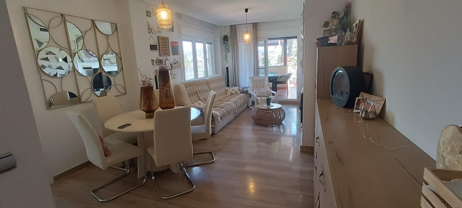 Living room of Apartment to rent in Águilas  with Air Conditioner, Terrace and Community pool