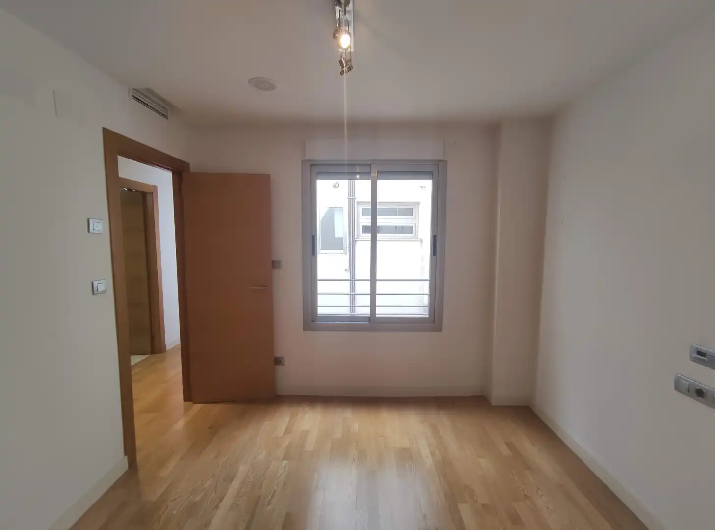 Habitación de Piso en venta en Elche / Elx con Aire acondicionado y Calefacción