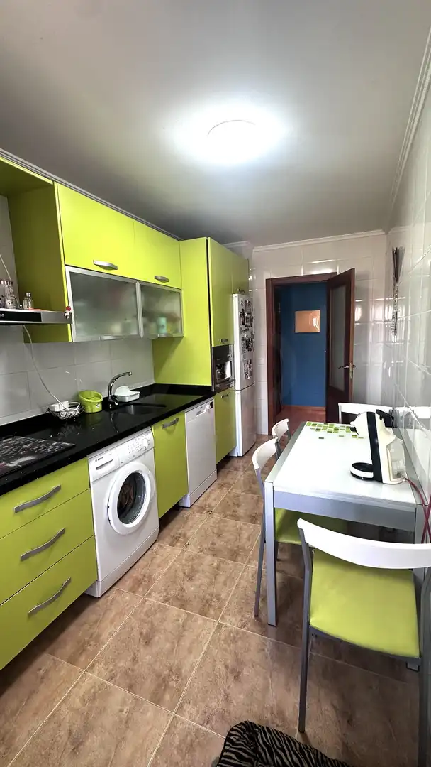 Küche von Wohnung zum Verkauf in Villaquilambre mit Heizung