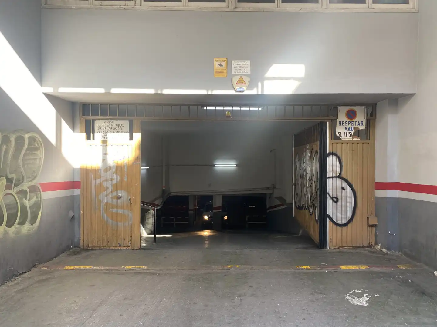 Garage zum Verkauf in Besa, Collblanc