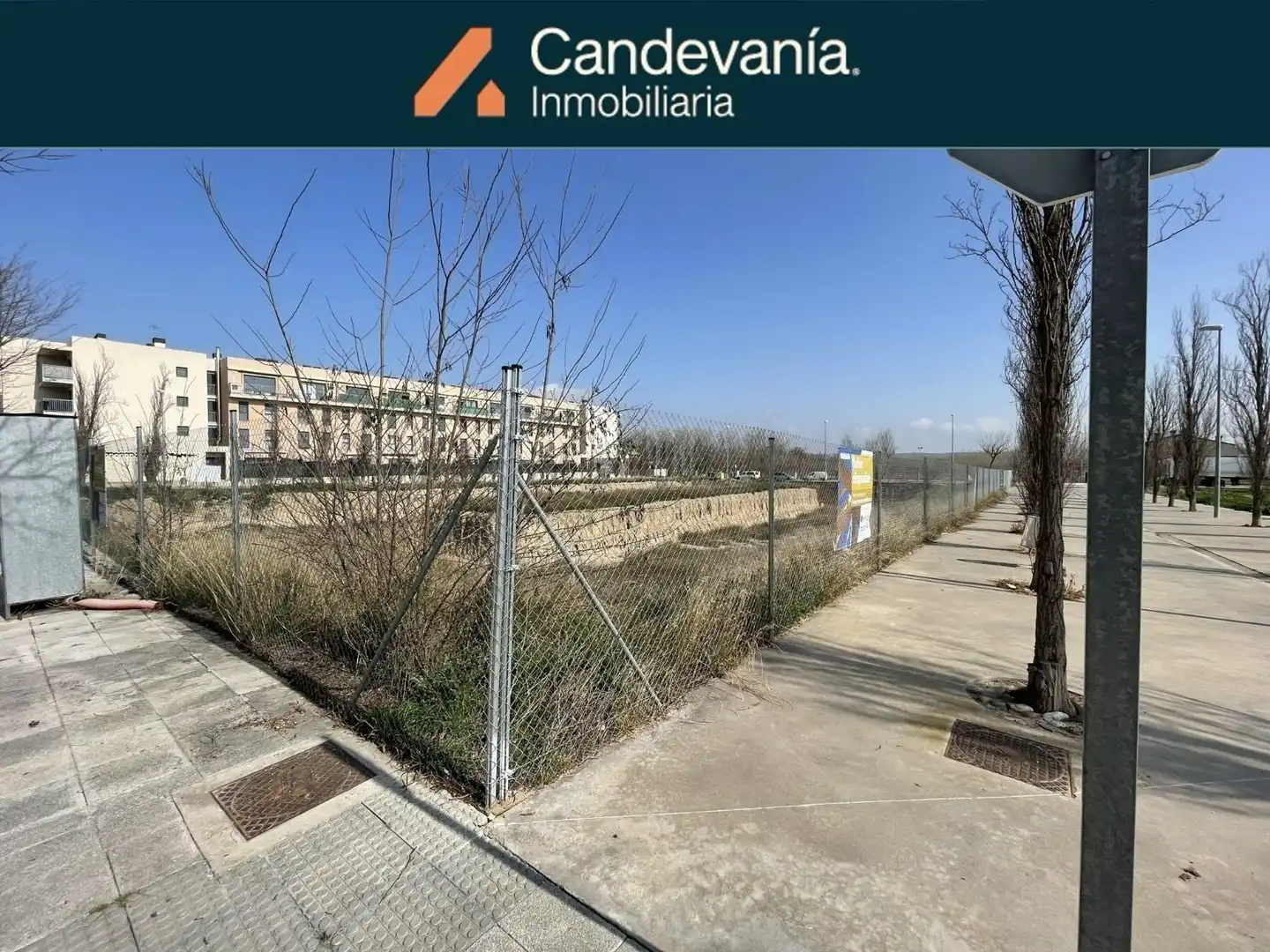 Terreny residencial en venda a Avenida Océano Atlántico 73