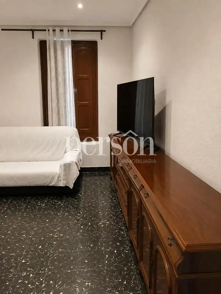 Wohnung zum Verkauf in calle de l'Escriptor Mariá Serrano, imagen 3