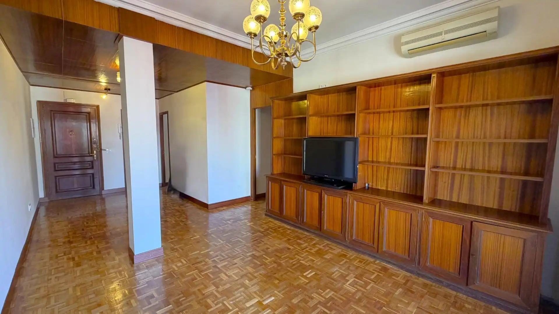 Sala d'estar de Pis de lloguer en Madrid amb Aire condicionat, Calefacció i Parquet