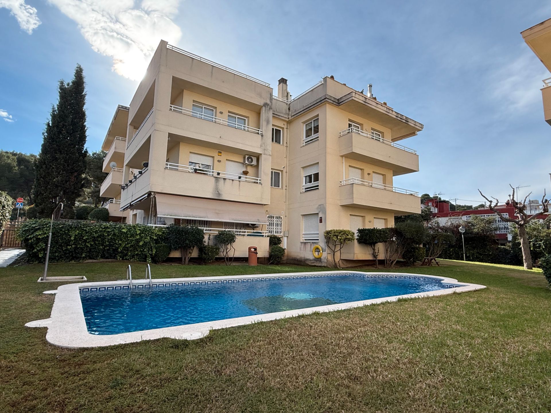 Exterior view of Planta baja for sale in Salou  with Heating, Terrace and Oven