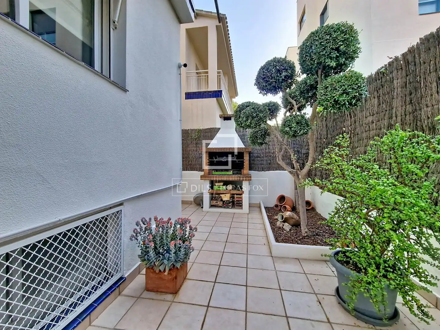 Terrace of Houses for sale in Vilanova i la Geltrú  with Air Conditioner, Heating and Private garden