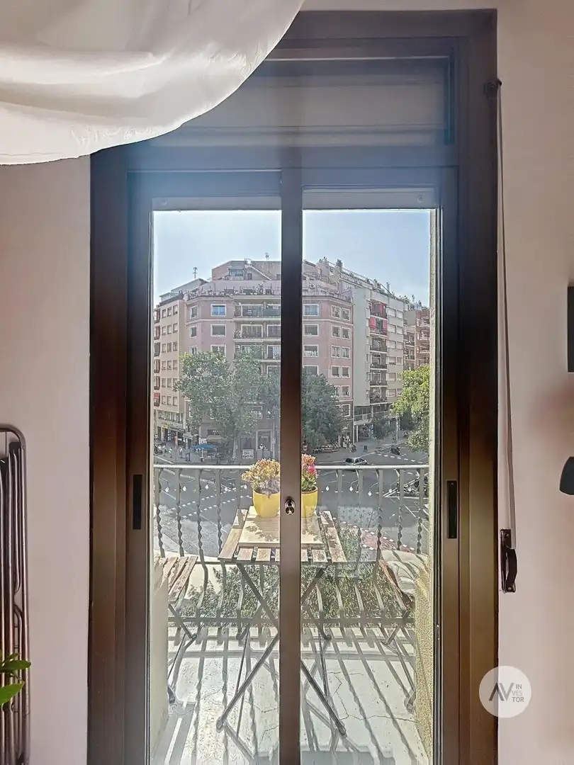 Terraza de Apartamento en venta en Barcelona con Aire acondicionado, Calefacción y Parquet