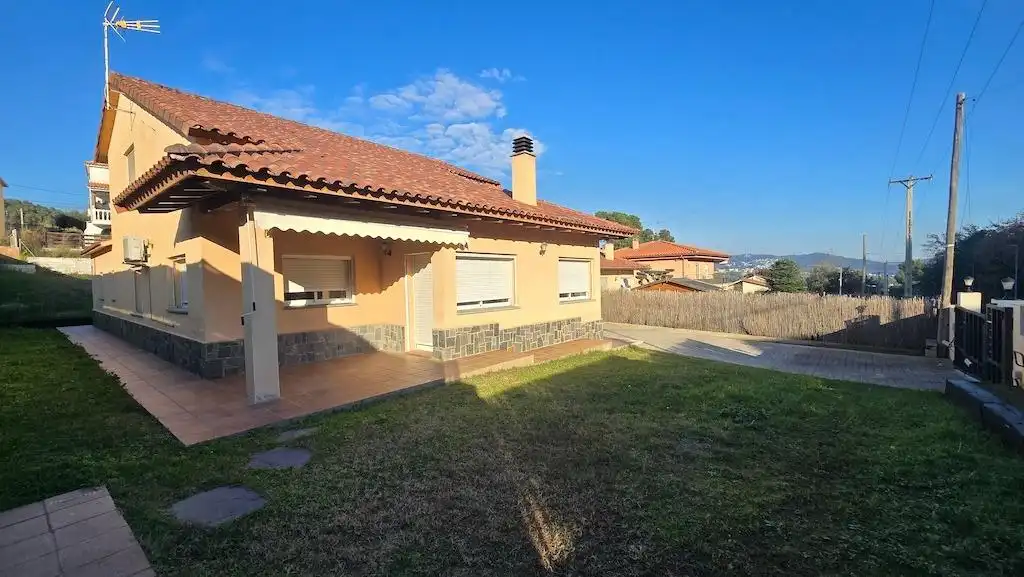 Haus mit Garten zur Miete in Bigues i Riells del Fai