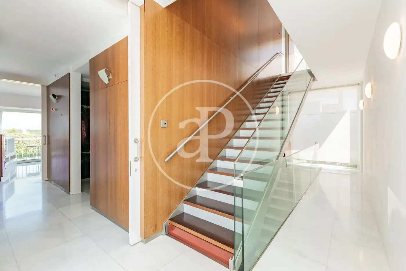 Houses for sale in Madrid  with Air Conditioner, Heating and Private garden