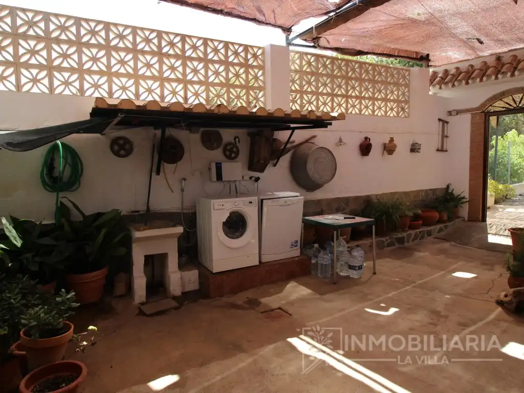 Terrassa de Casa o xalet en venda en Álora amb Aire condicionat, Jardí privat i Terrassa