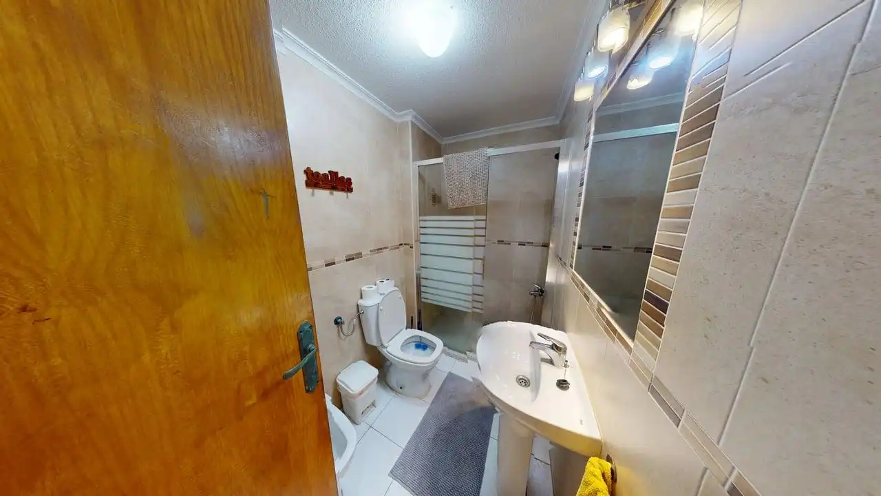 Piso con ascensor en venta en Calle San Miguel de Salinas, imagen 9