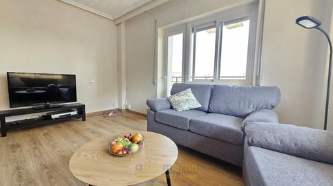 Foto 2 de Piso de alquiler en Maristas, San Bernardo, Salamanca Capital