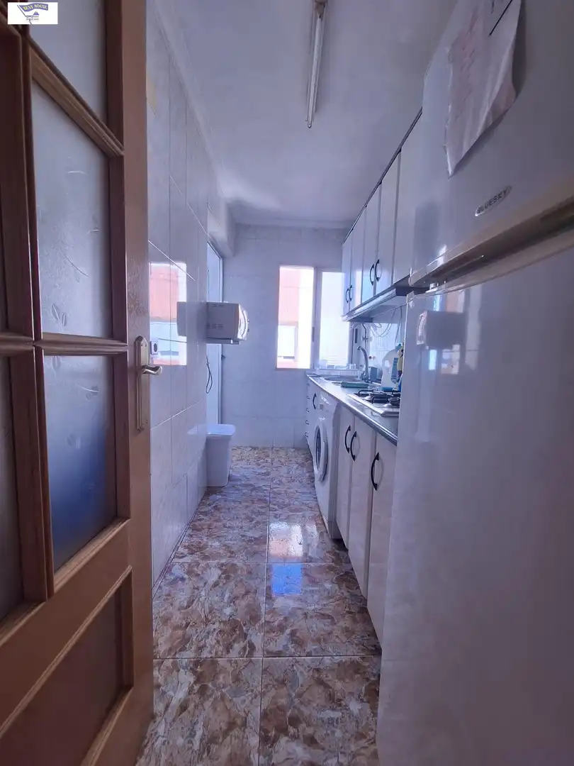 Cocina de Piso de alquiler en Albacete con Amueblado y Balcón