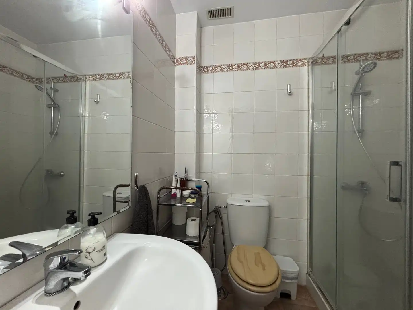 Bathroom of Duplexes for sale in Teror  with Storage room and Furnished