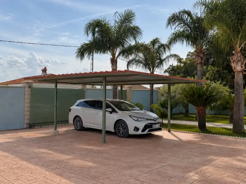 Parking de Casa o chalet en venta en Arahal, Sevilla