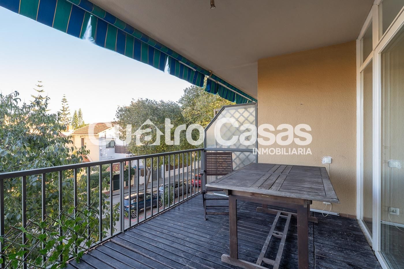 Flat for sale in Calle de Santiago Rusiñol, 10, Sector Est
