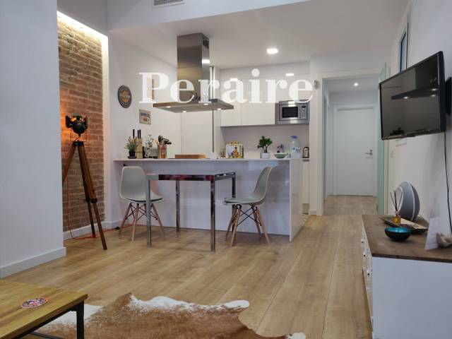 Piso en Alquiler en Calle grassot en El Camp d'en Grassot i Gràcia Nova