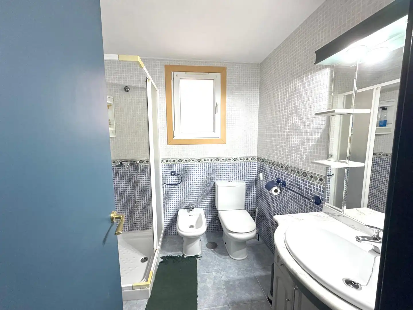 Baño de Apartamento en venta en Santa Pola con Aire acondicionado, Terraza y Amueblado