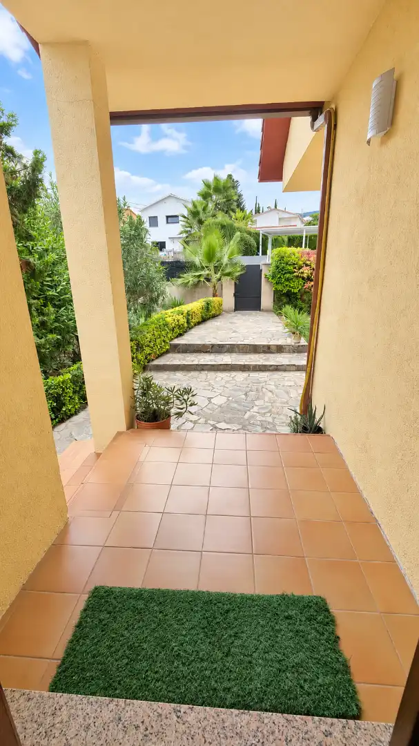 Detached house with pool for sale in Bigues i Riells del Fai, imagen 4