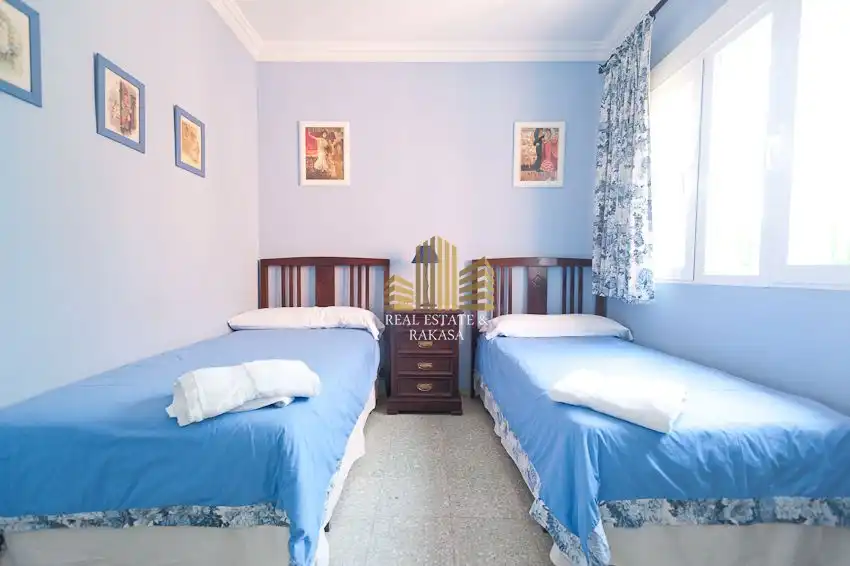 Dormitori de Casa o xalet en venda en Alcalá de Guadaira