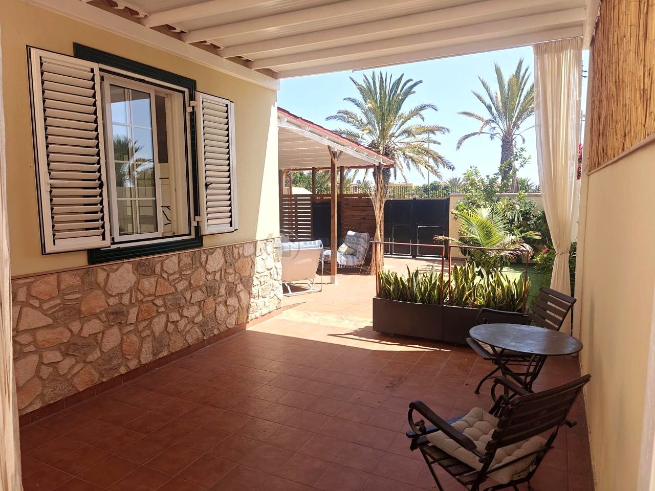 Terrassa de Casa adosada de lloguer en Arona amb Aire condicionat, Jardí privat i Terrassa