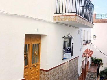 Adossat en venda a Canillas de Albaida