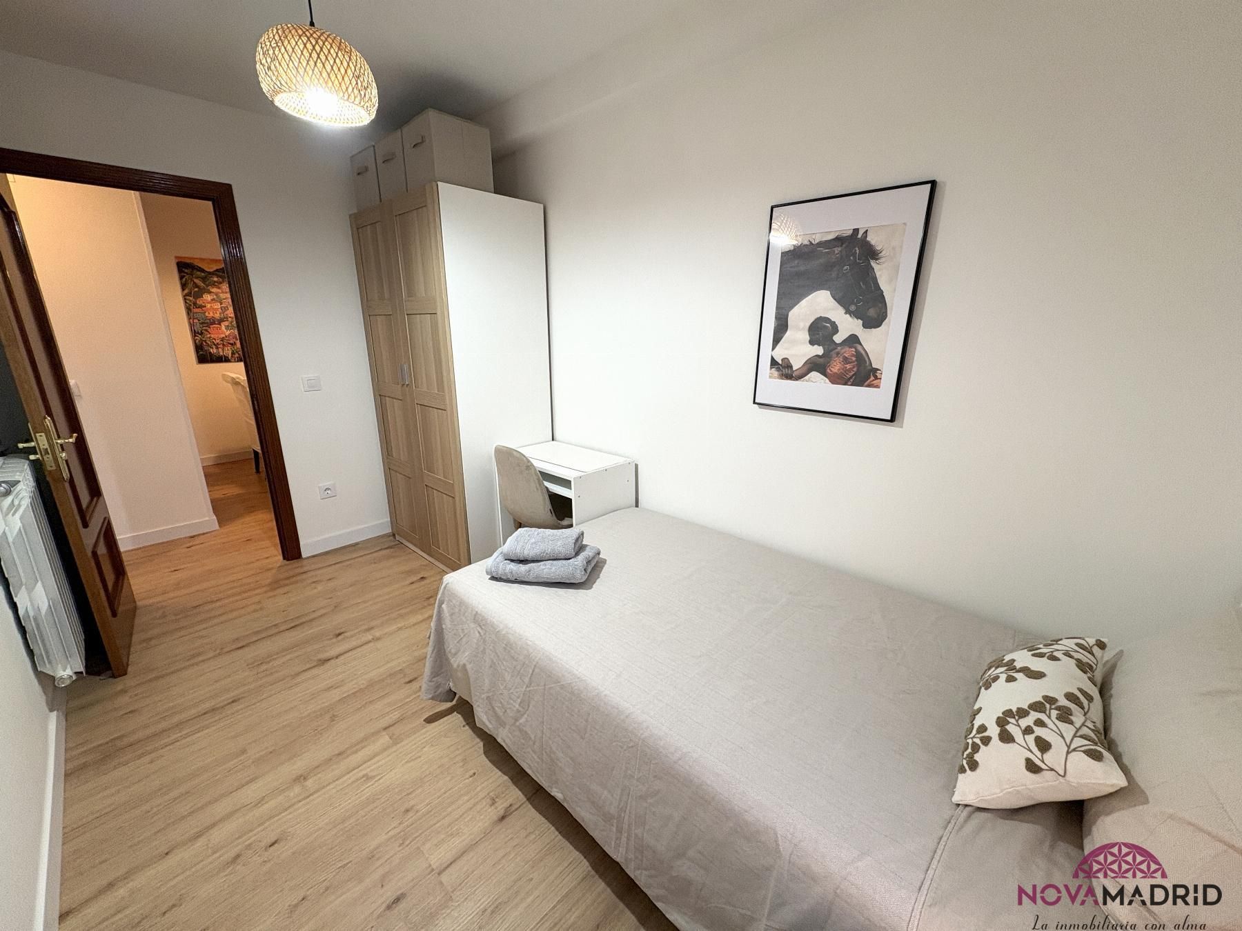 Bedroom of Flat for share in Fuenlabrada  with Terrace and Furnished