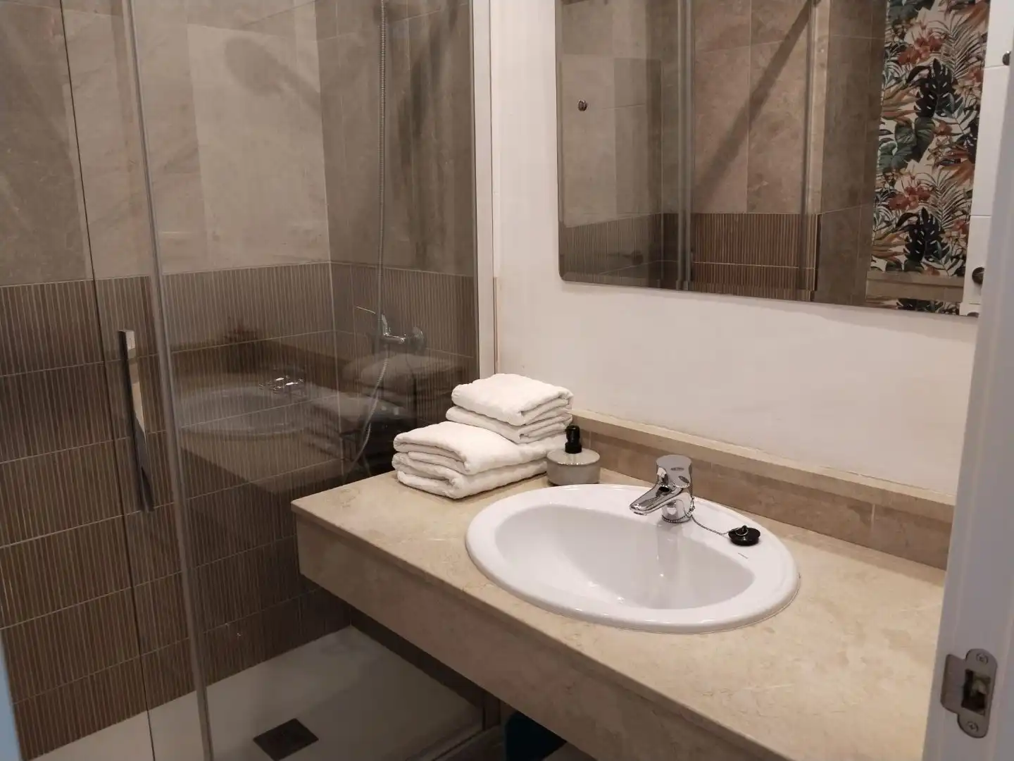 Badezimmer von Wohnung zur Miete in  Granada Capital mit Klimaanlage