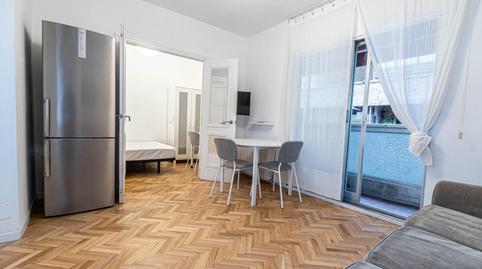 Foto 2 de Pis de lloguer a Calle de Los Peñascales, Fuente del Berro, Madrid