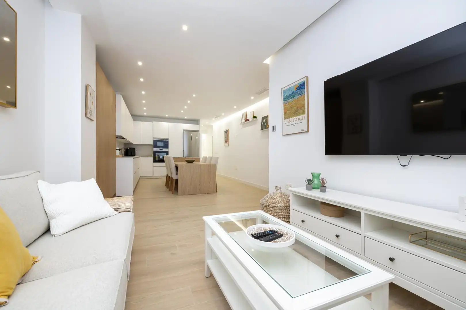 Living room of Flat for rent in Granada  with Air Conditioner and Heating