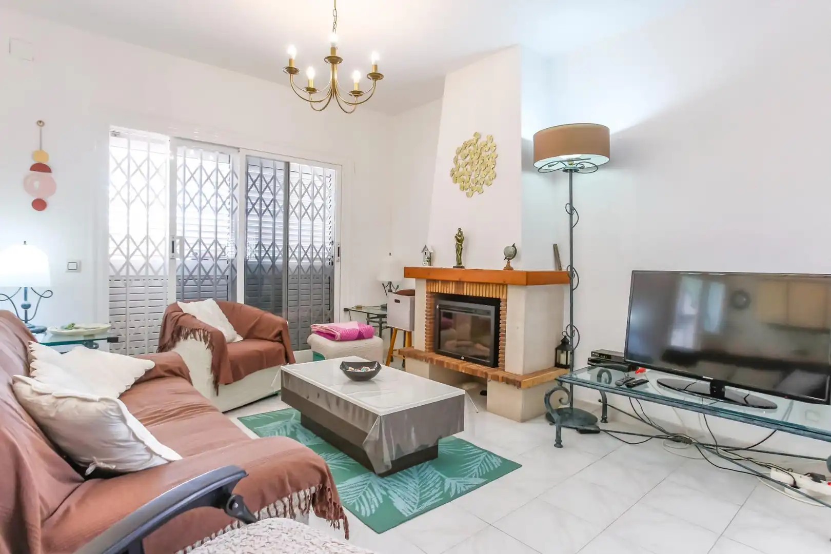 Sala de estar de Casa adosada en venta en El Vendrell con Calefacción, Terraza y Balcón
