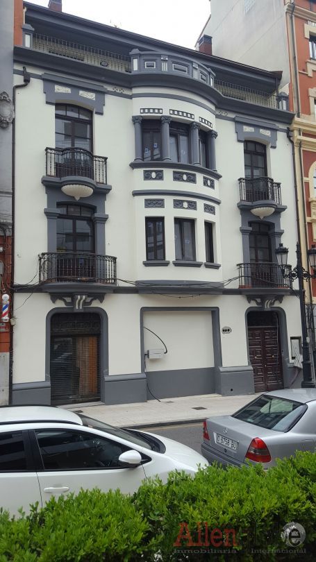 Exterior view of Premises to rent in Oviedo 
