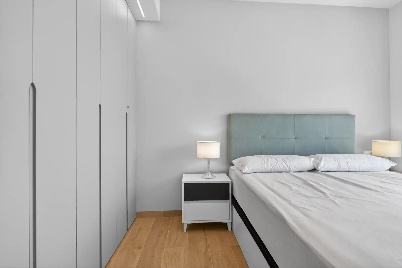 Dormitori de Apartament en venda en Guardamar del Segura amb Moblat