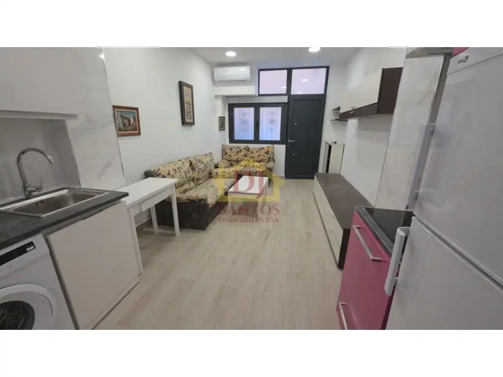 Sala d'estar de Apartament en venda en Salamanca