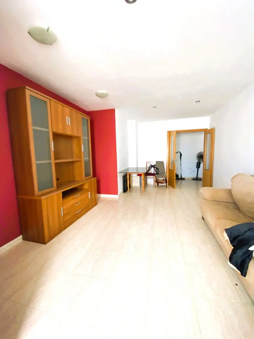 Flat with terrace for sale in Carrer Mare de Déu dels Dolors, imagen 3