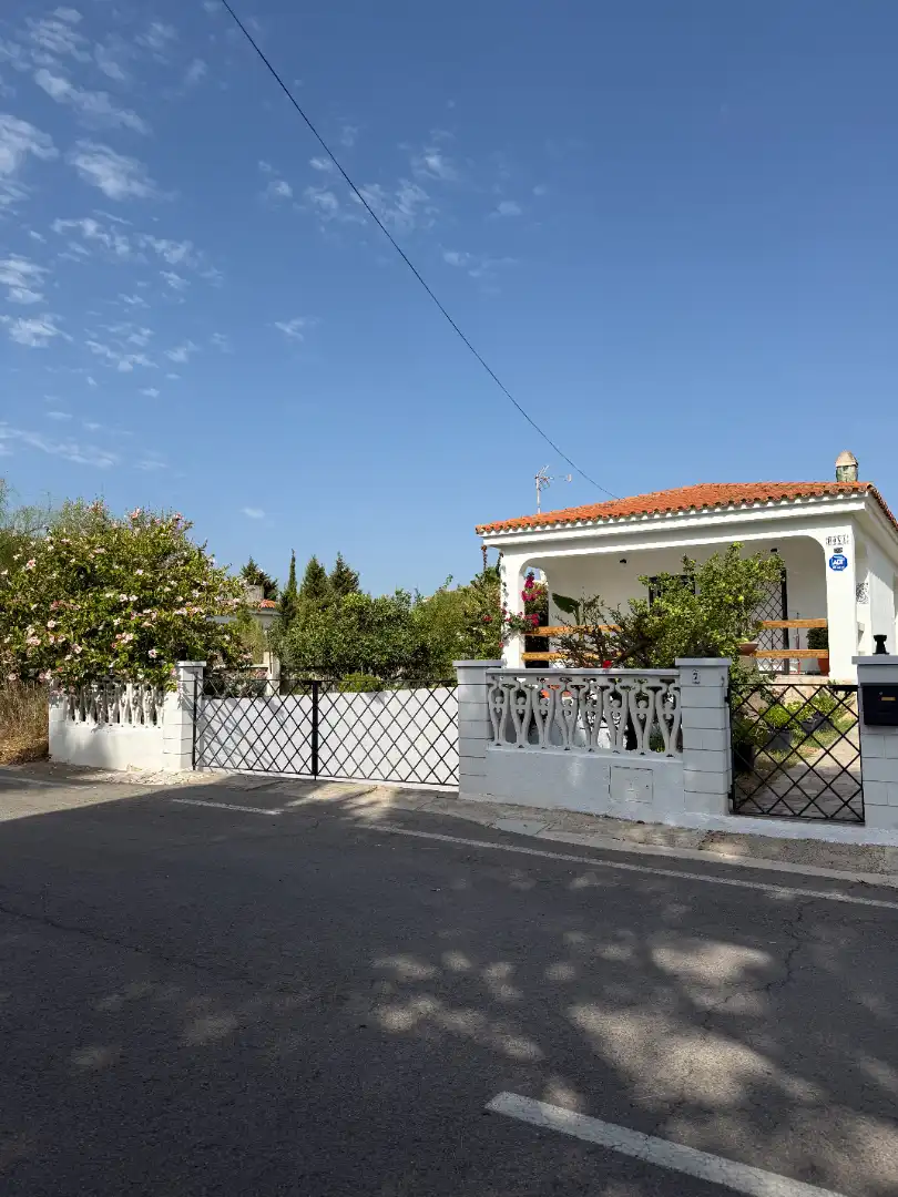 Vista exterior de Casa o chalet en venta en Vinaròs con Aire acondicionado, Calefacción y Jardín privado