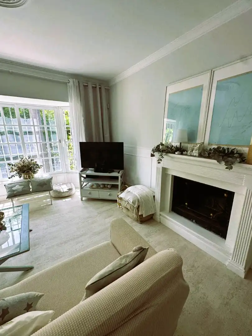 Living room of Houses for sale in Chiclana de la Frontera  with Air Conditioner, Private garden and Swimming Pool
