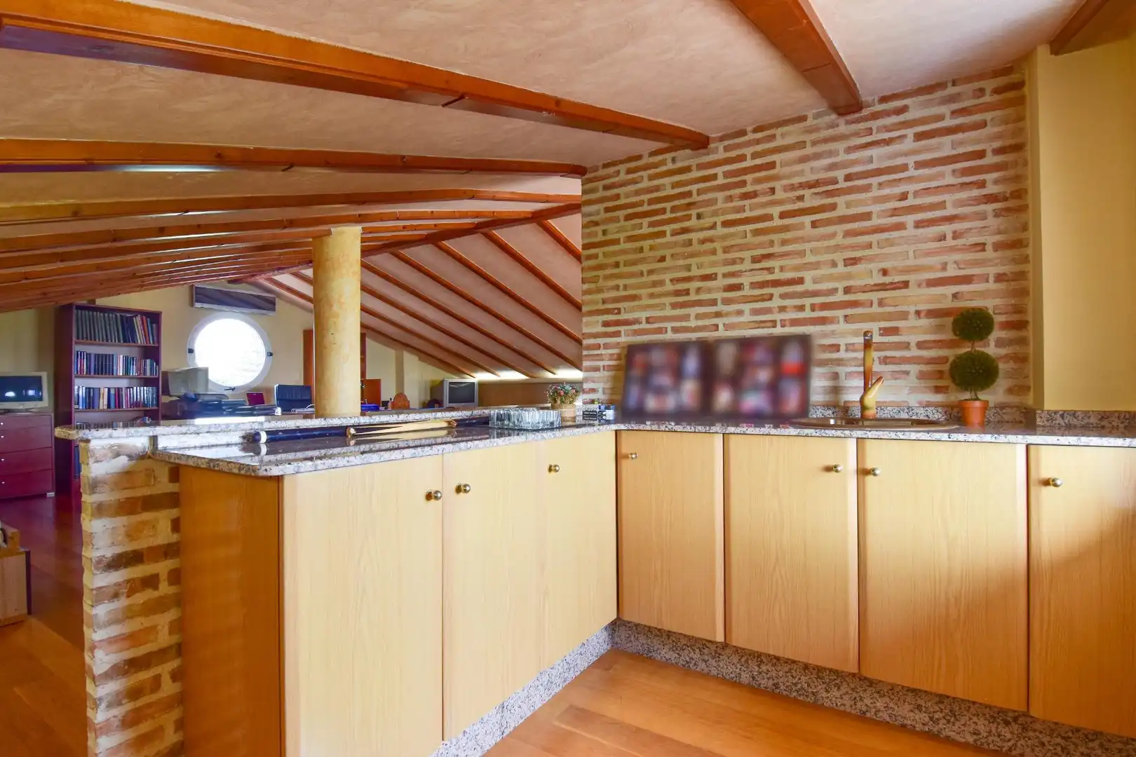 Cuina de Casa o xalet en venda en Picassent amb Aire condicionat, Calefacció i Jardí privat