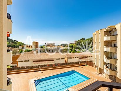 Exterior view of Flat for sale in Sant Andreu de Llavaneres  with Heating, Terrace and Storage room