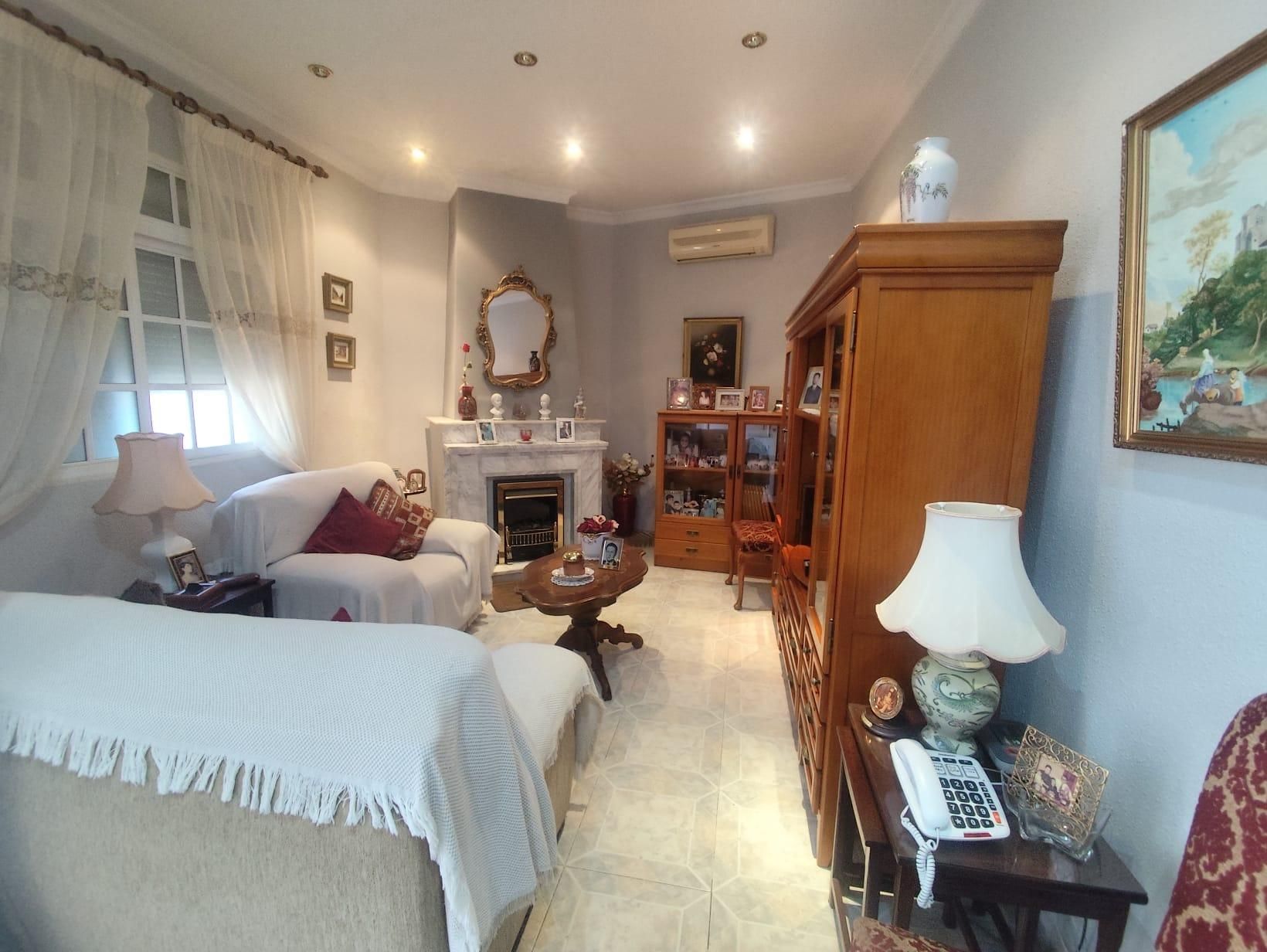 Living room of House or chalet for sale in La Línea de la Concepción  with Air Conditioner