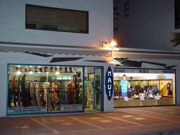 Locale commerciale in vendita a MUELLE RIBERA (P BANUS)