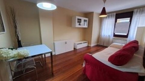 Foto 3 de Apartamento en venta en Calle Calle Martínez Marina, Fontán, Oviedo